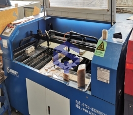 Laser engraving machine