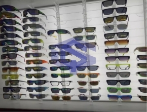 Acrylic eyewear display stand