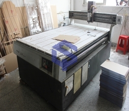 Computer engraving machine
