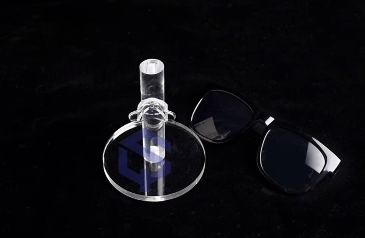 Acrylic hanging glasses display