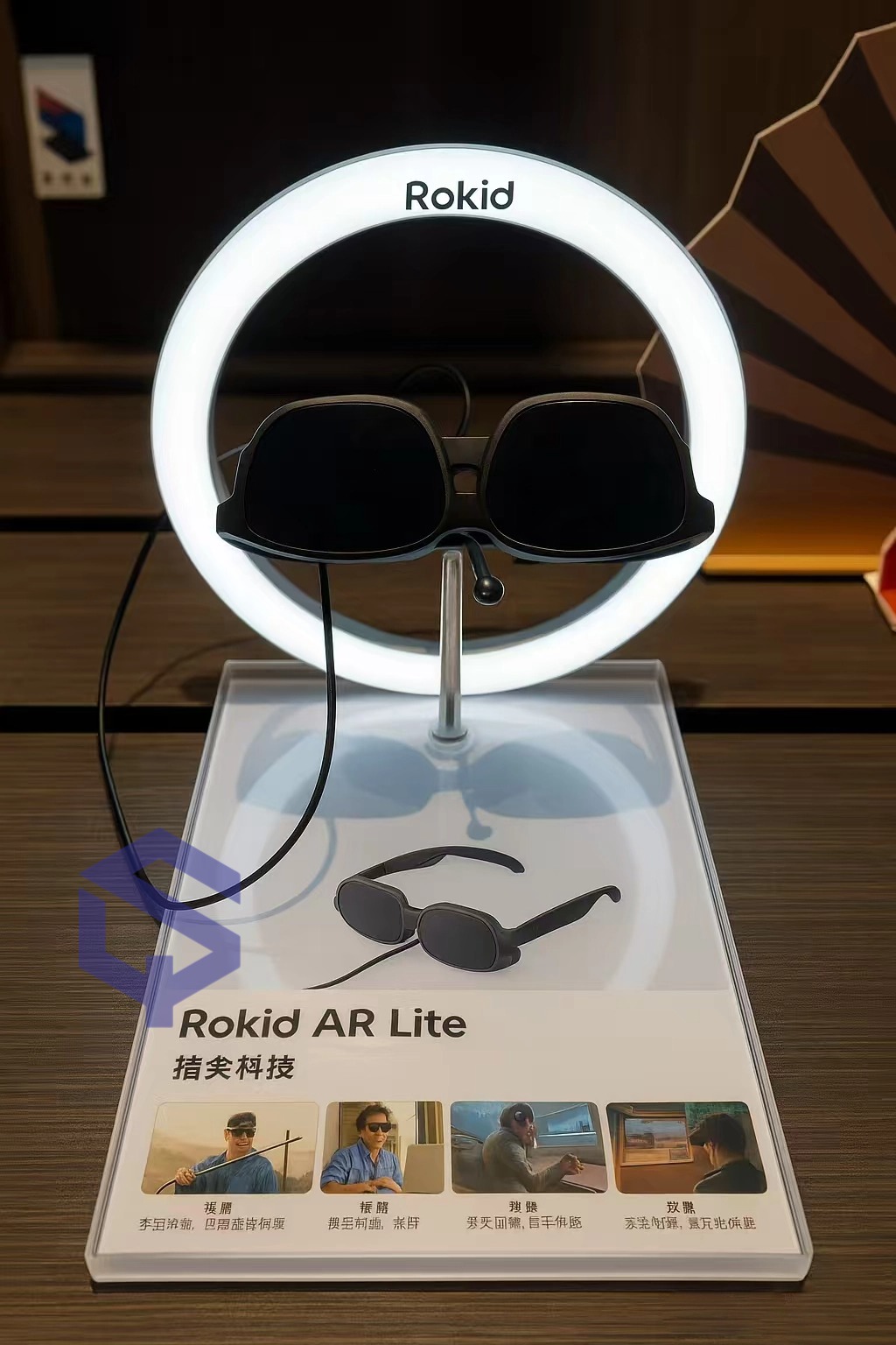 Acrylic AI Smart Glasses Display Stand