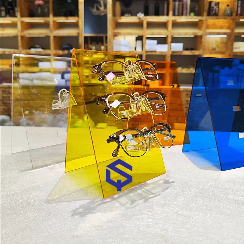 Heat-bent acrylic glasses display stand