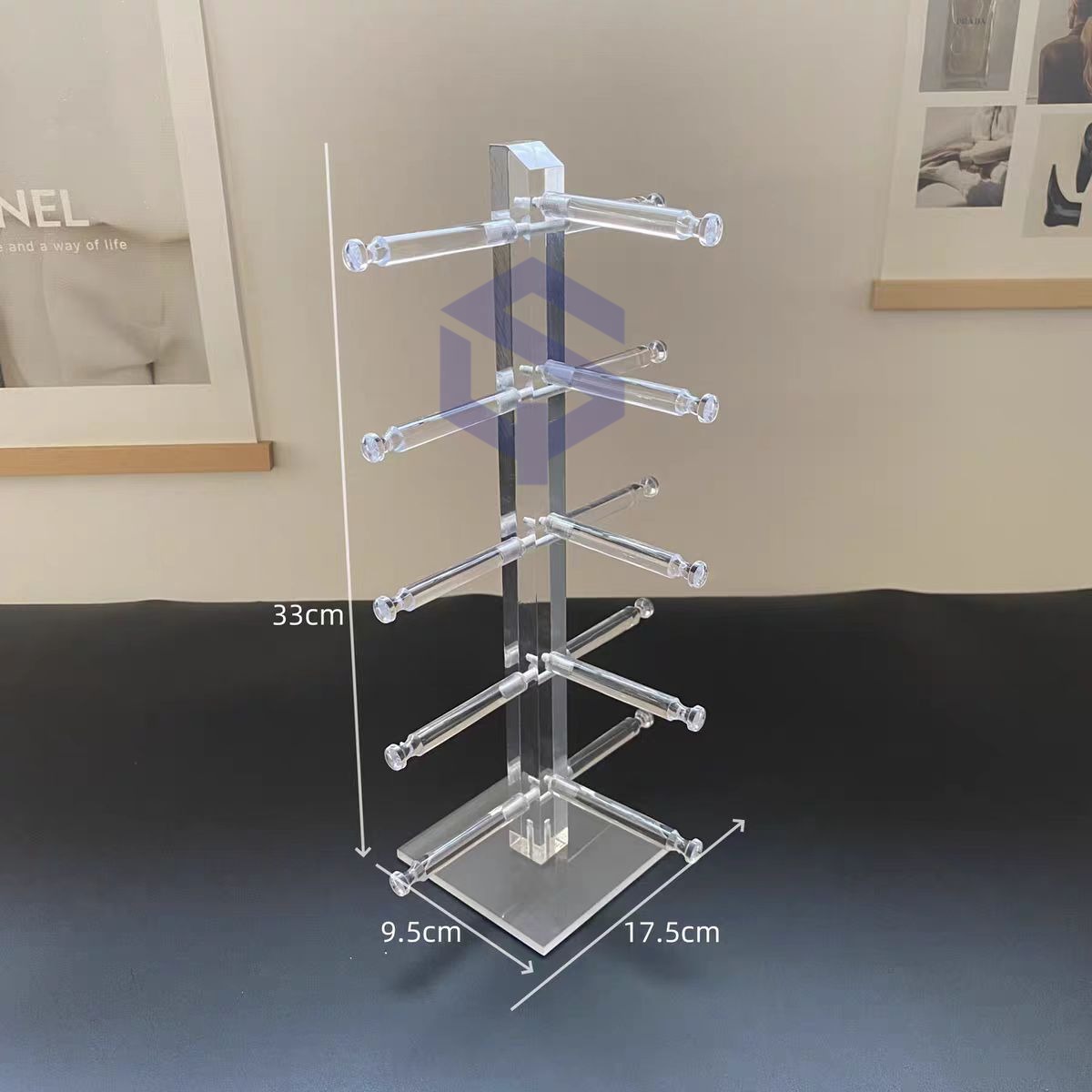 Simple transparent acrylic glasses display stand